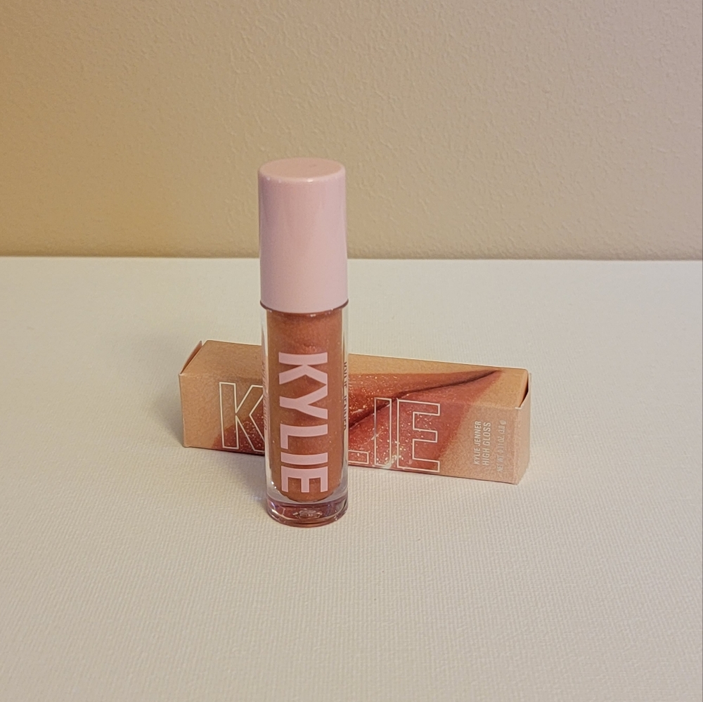 Kylie Jenner "My Moon & Stars" High Gloss
